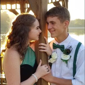 Meet your Posher, Taylor